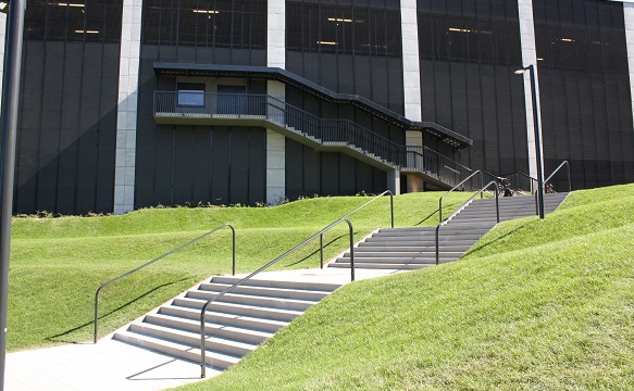 INDIGO PRATO – nowoczesne schody betonowe
